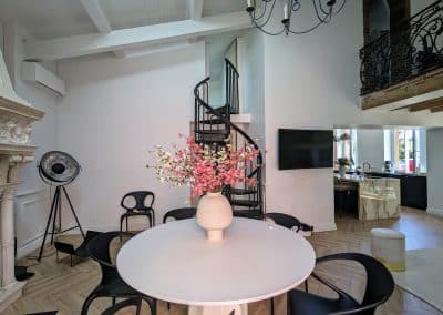 creation-chambre-toulousaine-moderne-terre-dhabitats